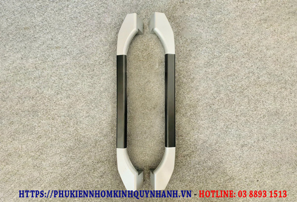 5. Tay nắm cửa chữ D 1